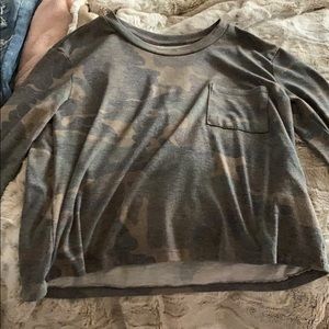 Faded camo tee
